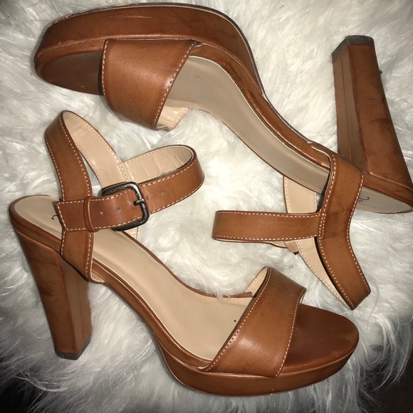 Brown NY&C Chunky Heels - Picture 1 of 5